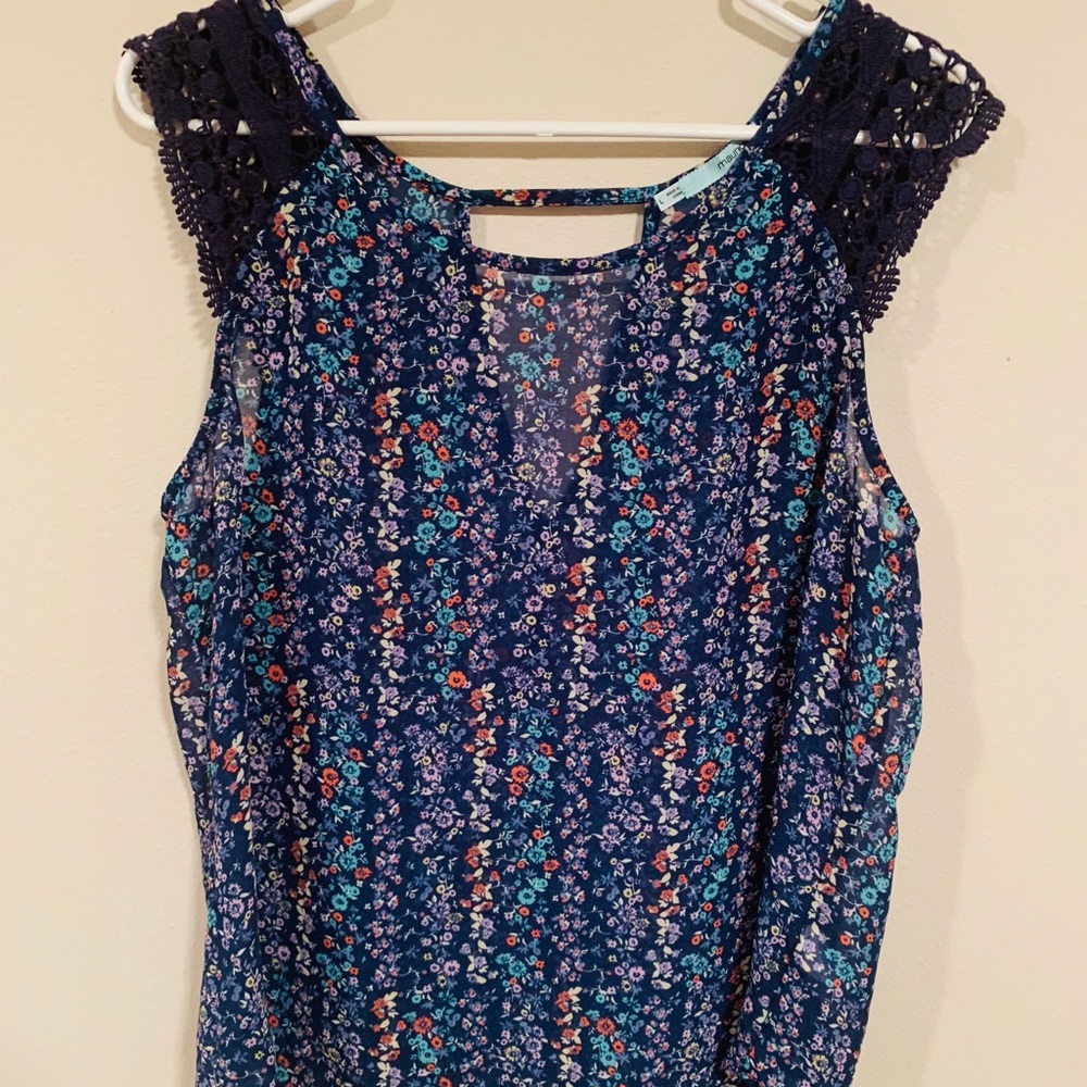 Maurice’s floral top